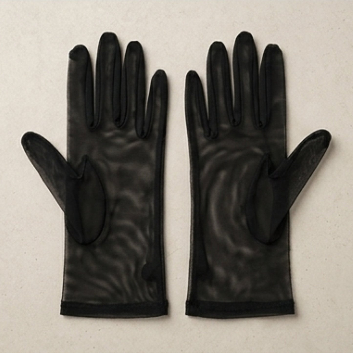 Noir Tulle Bow Evening Gloves