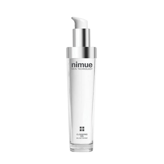 Achieve beautifully polished skin with this creamy AHA-based cleansing gel, containing a triple AHA complex to gently balance the skin’s pH levels whilst mildly exfoliating dead skin cells and impurities. Formulated as a soap-free, 2-in-1 gel, this hydrating cleanser is also safe as a makeup remover.